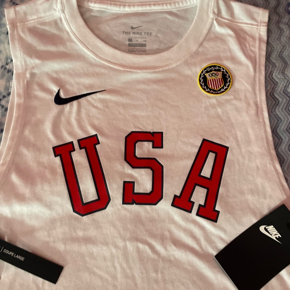 WOMEN THE NIKE TEE DRI-FIT TECHNOLOGY - Picture 2 of 3